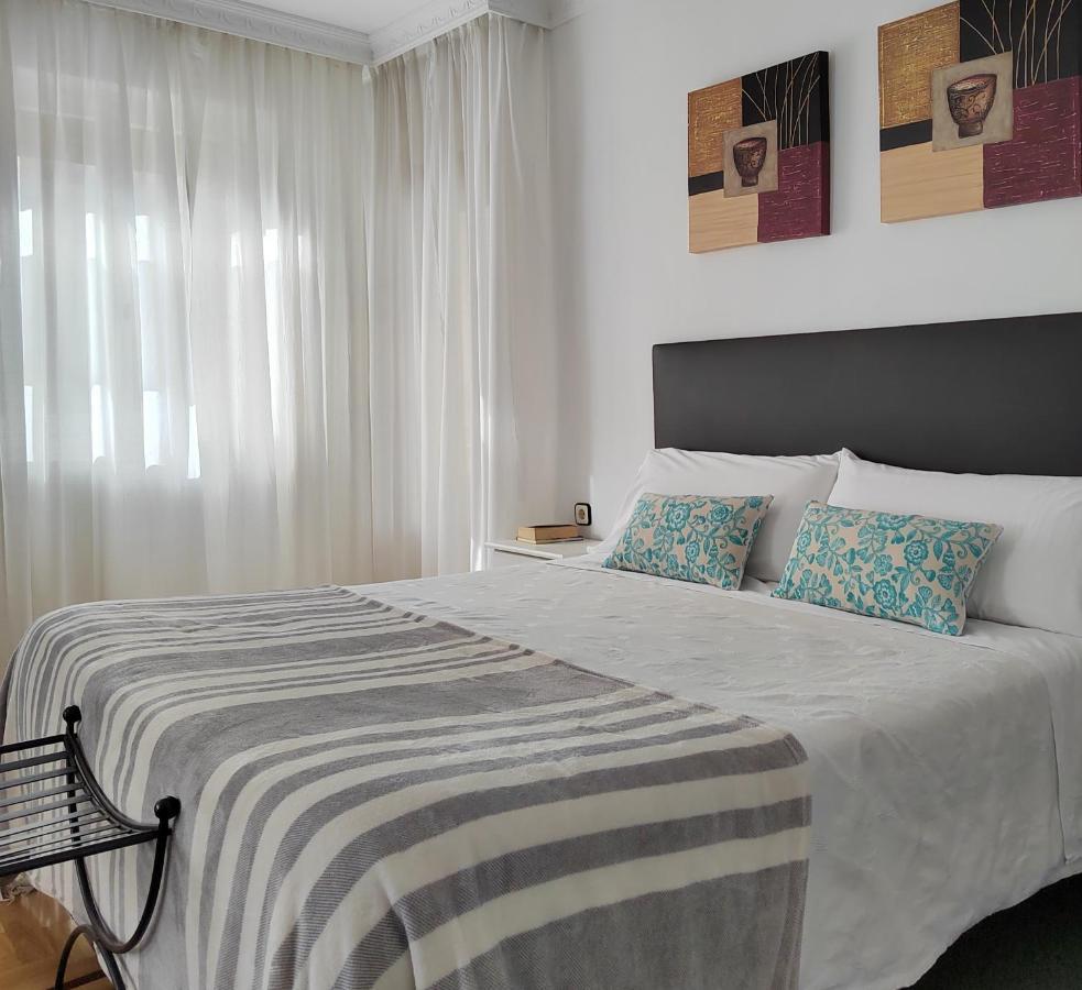 Apartamento Albacete Centro Con 1 Plaza De Parking Gratis Exterior photo